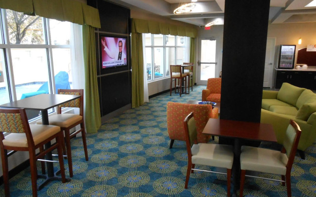 Holiday Inn Express Hotel & Suites Houston NW-Brookhollow by IHG