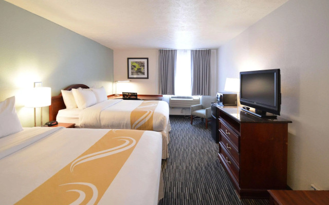 Quality Inn Alexis Rd