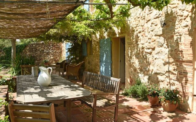 Quiet Farmhouse In Draguignan With Private Swimming Pool