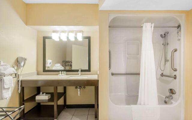 Quality Inn London North