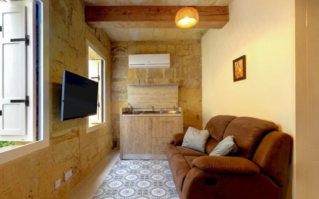 Luxury Studio in a Unesco Protected Area - 3