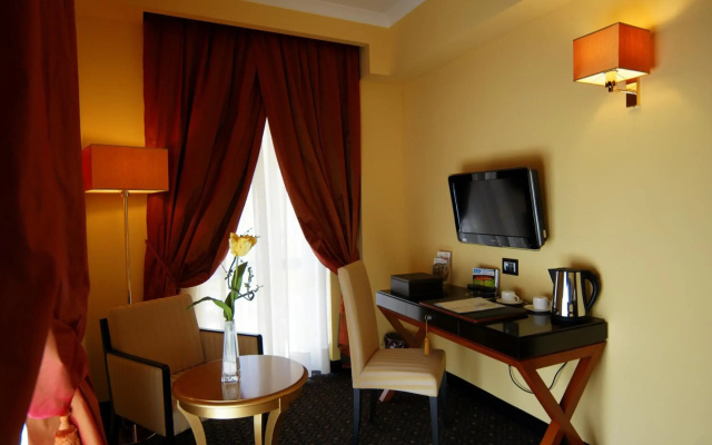Bräm Hotel