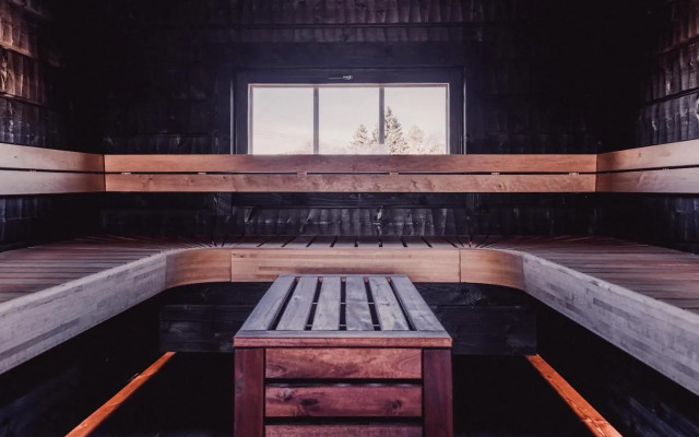 Brudhäll Hotel & Restaurant