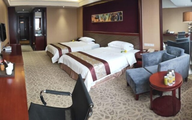 Manzhou International Hotel (Wansheng Yaocheng)
