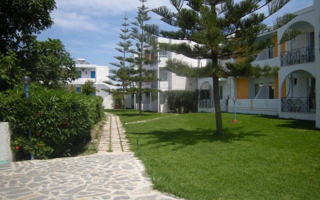 Summer Dream Hotel