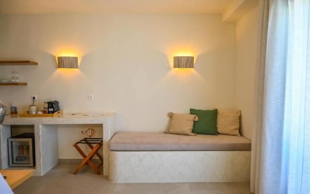 Schinoza Luxury Suites