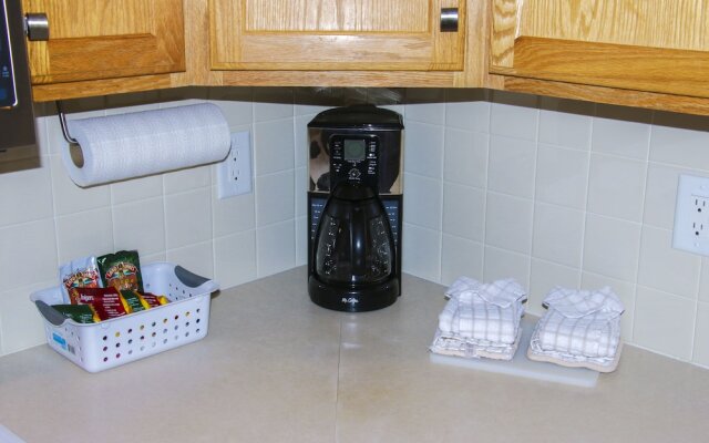 Timber Creek Chalets: 9