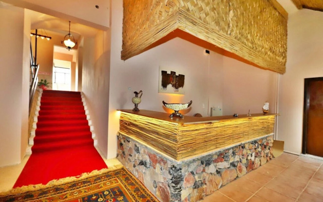 Karbeyaz Hotel & Resort