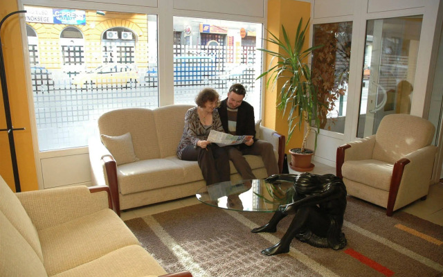 Atlantic Hotel
