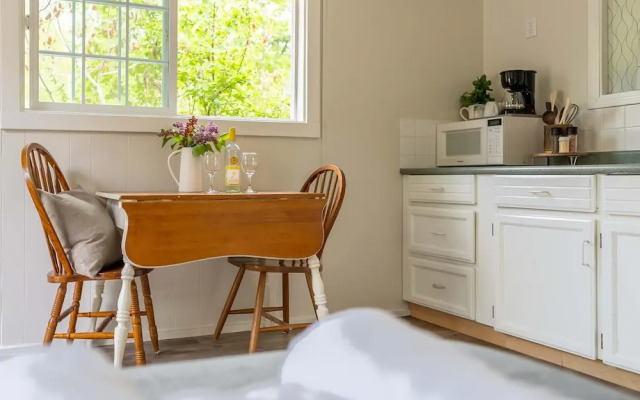 Barefoot Villas Room 5 Eagle