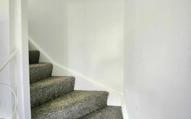 Quirky Home Quiet Neighbourhood