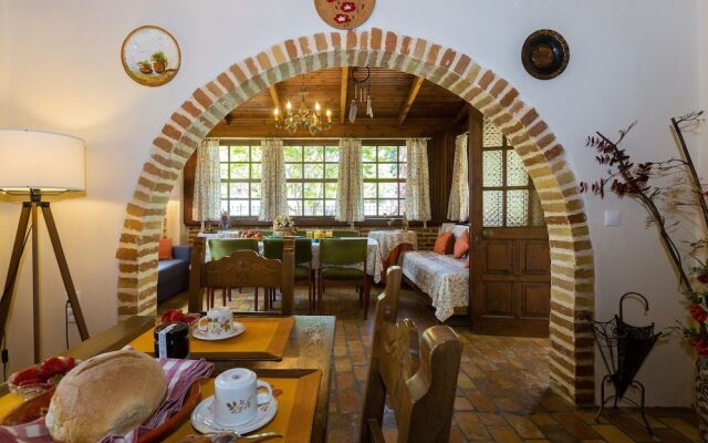 Maria's Countryside House