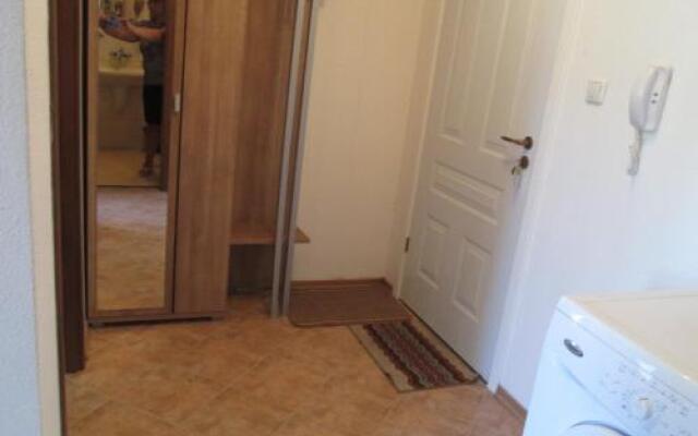 MD Alexander Services Apartments