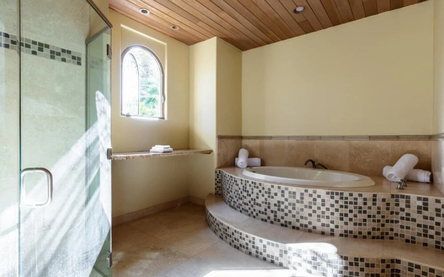 Monroe Estate in La Quinta