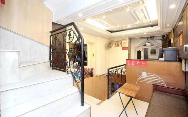 OYO 13877 Hotel Le Bon Ton
