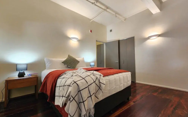 U Suites on Egmont