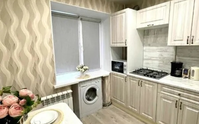 Апартаменты Кварт-Отель на ул. Введенская, 120