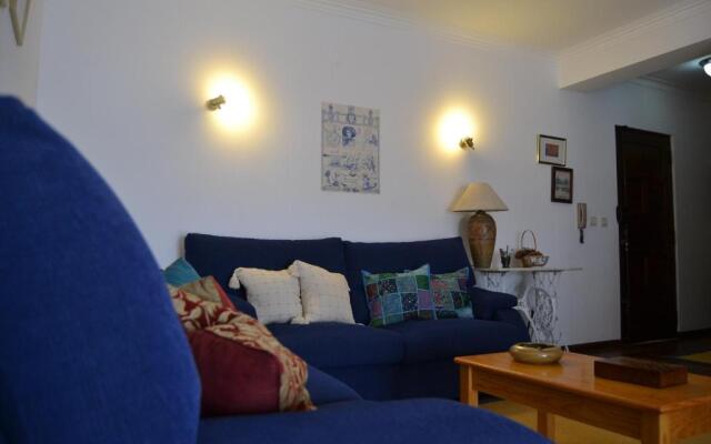 Amorosa Beach Apartment