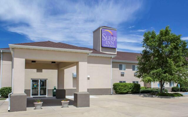 Sleep Inn & Suites