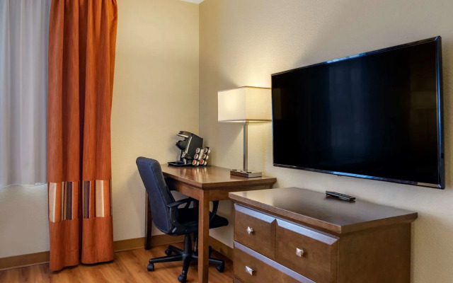 Quality Inn & Suites