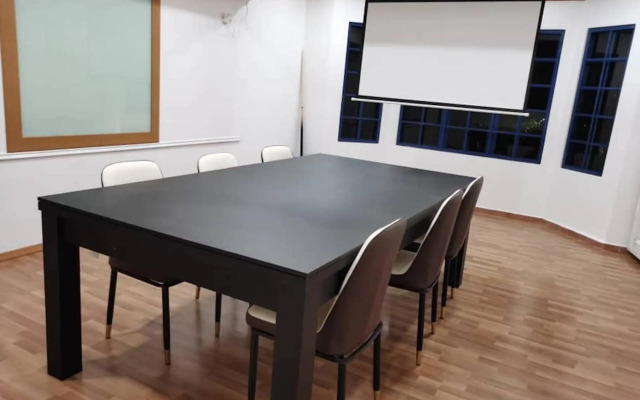 Seremban Grande Villa 163 by Vale Pine