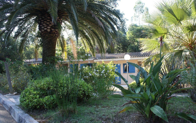 Domaine De La Pinede