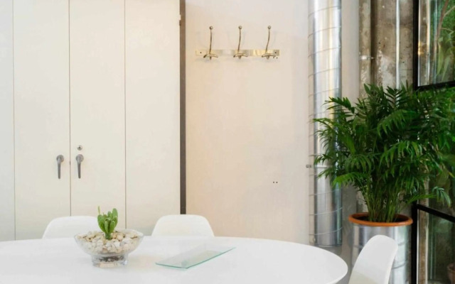 MonKeys Luxury MetaLoft