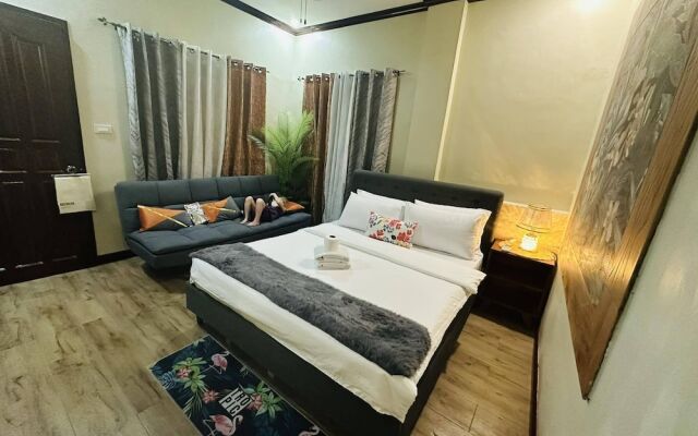 Birdwatchers Beachfront Hotel Panglao