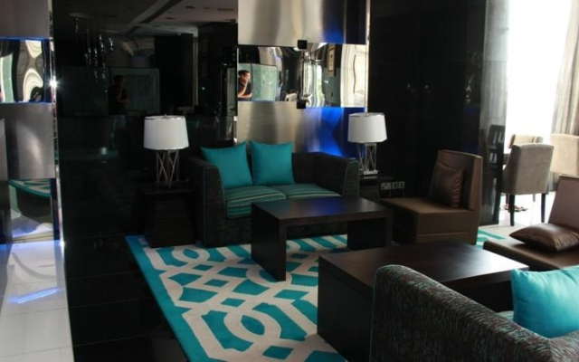 White Feather Hotel Apartments