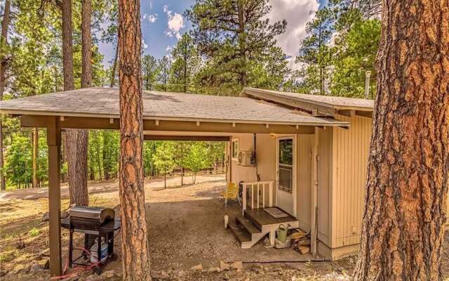 Innjoy - Two Bedroom Cabin