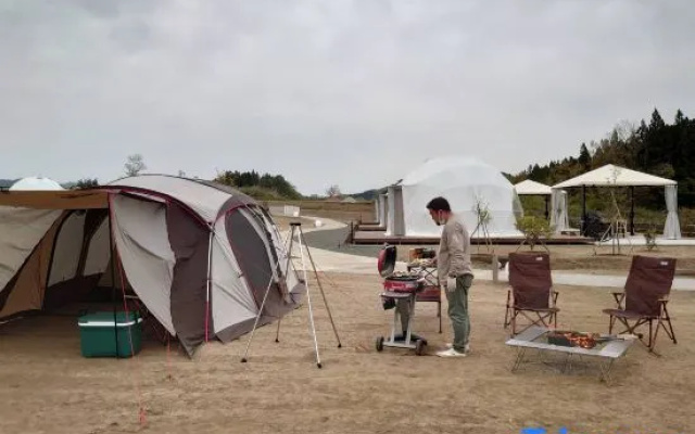 chillout glamping zao