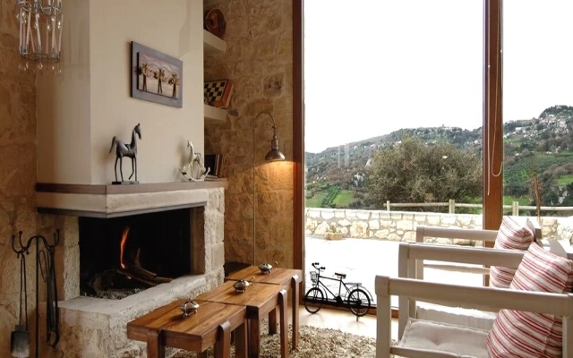 Agroikies Stratakis State
