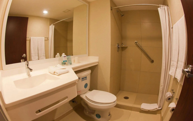 City Express by Marriott Ciudad del Carmen