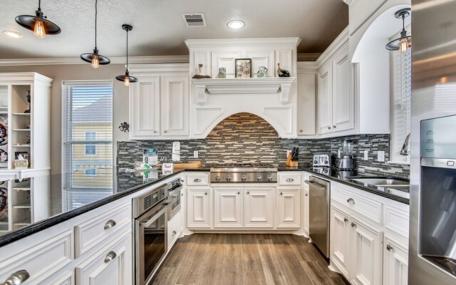 Enchanted Beachfront 3 Bedroom Home