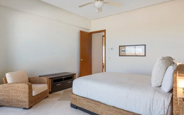 Luna Blanca 0403 by Kivoya