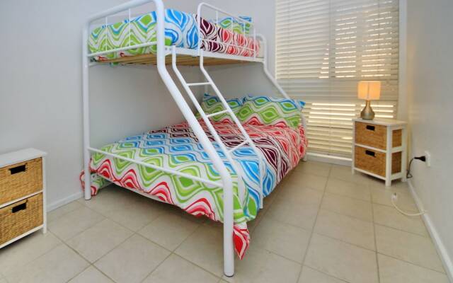 Kooringal, Unit 8/105 Soldiers Point Road