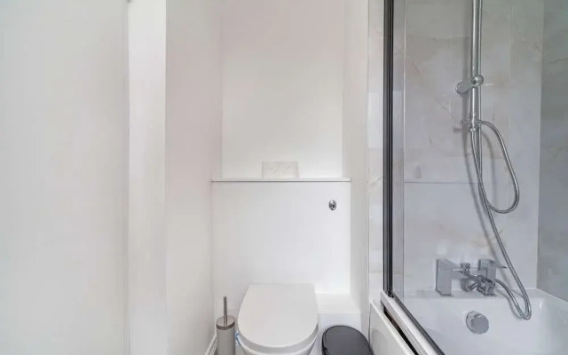 Elegant Retreat 1bed Near Central London