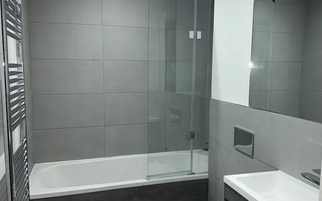 Immaculate 2-bed Apartment in Birmingham