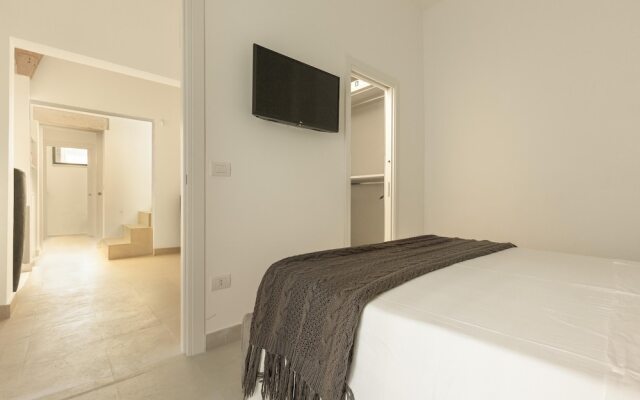 3778 Bastioni Luxury Home by Barbarhouse