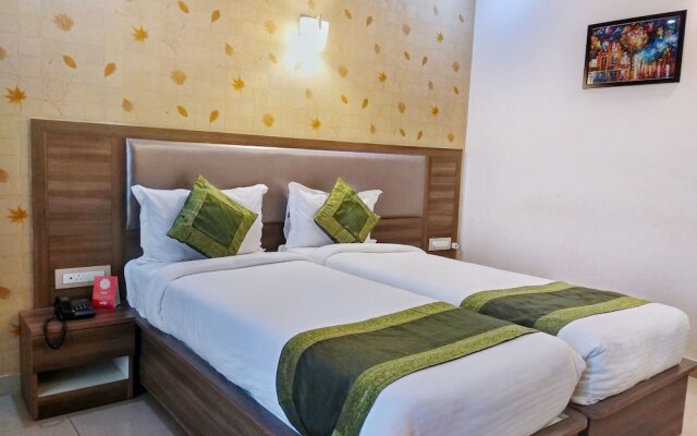 OYO 10533 Hotel Victory Grand