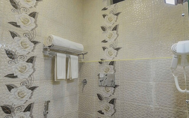 Hotel Ramraj Regency