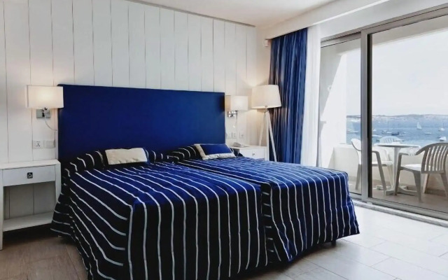 db Seabank Resort and Spa