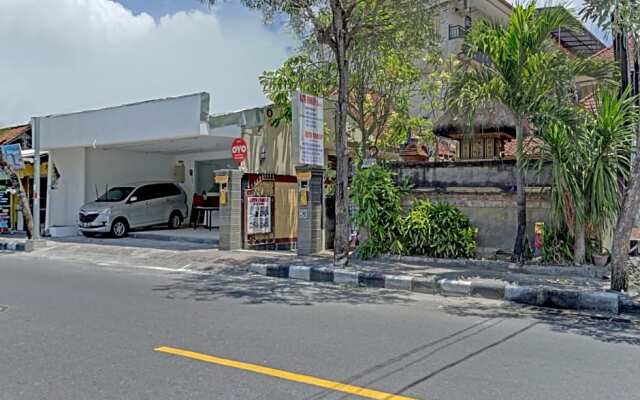 OYO 90520 Kuta Family Guest House