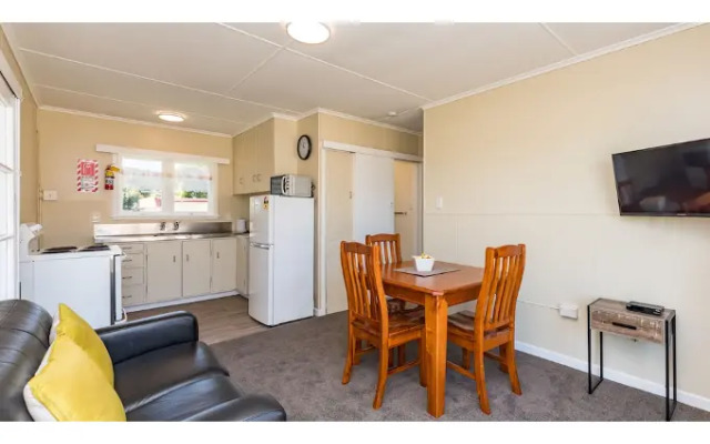 Waitangi Beach Unit A