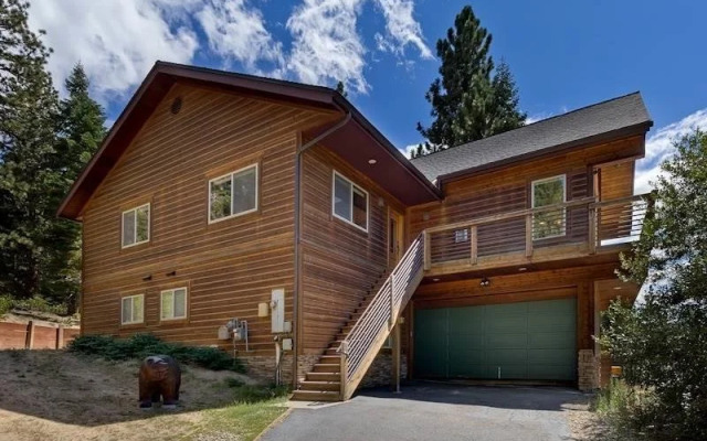 Muskwaki Bears House