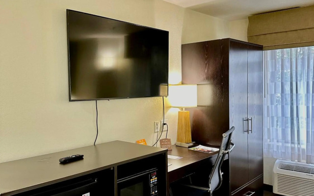 Sleep Inn & Suites Tulsa Central I-44