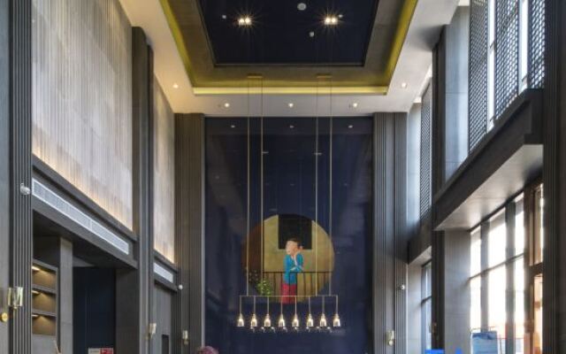 Wanfenglin Baihua Hotel