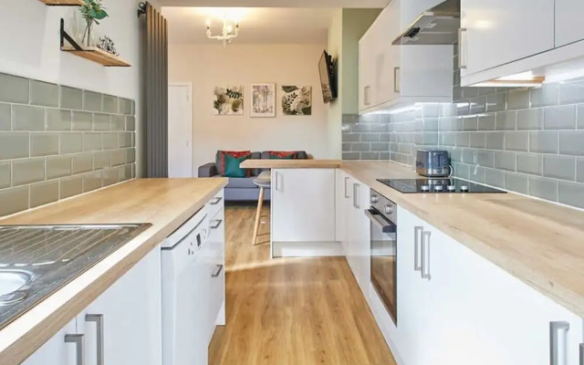 Host Stay Appleton House
