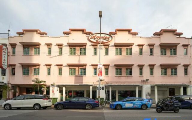Amrise Hotel Express (Check in at 10PM, Check out at 09AM)