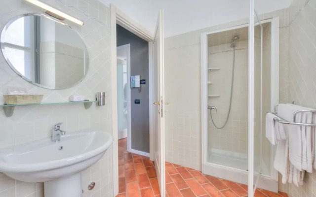 Stella Del Lago Pied Dans L'eau